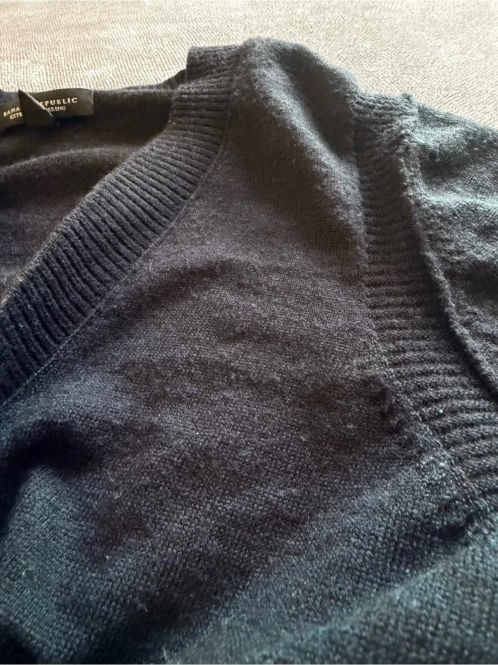 Banana Republic Navy 100% Merino Wool Long Cardigan Sweater Size L Zip Pockets